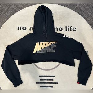 Nike Cropped Sweatshirt